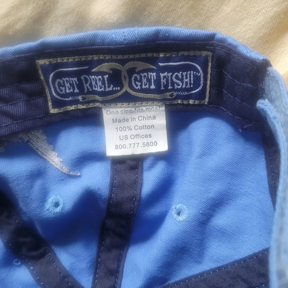 Bundle Of 2 Real Legends (Performance Outfitters) T-Shirts And 2 Cotton Hats - Picture 6 of 11